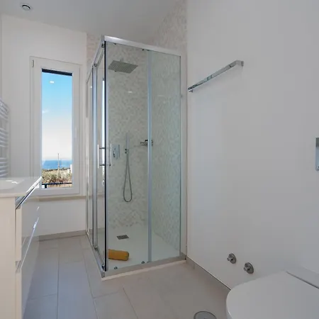 And Friends With Ocean View * Lourinha (Lisbon)