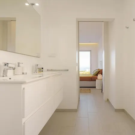 And Friends With Ocean View Villa Lourinha (Lisbon)